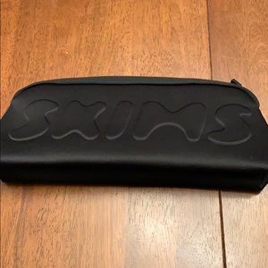 Skims case